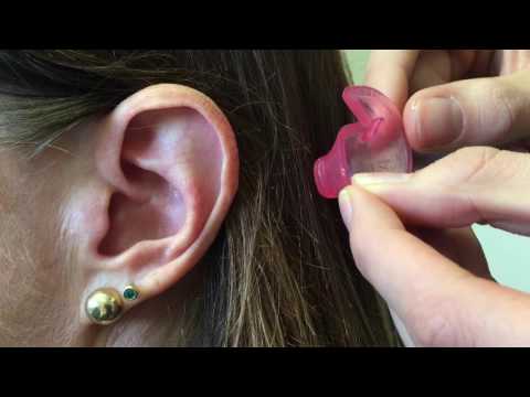 how to use an ear plug for swimming